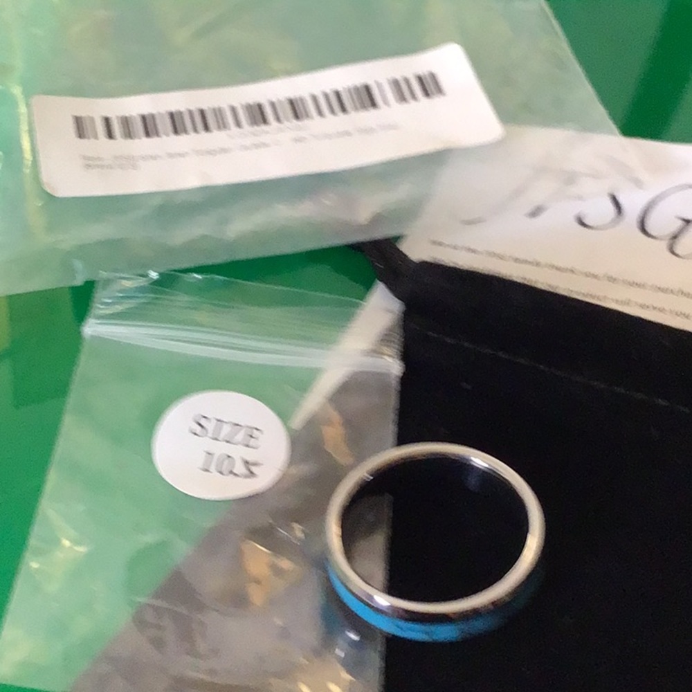 UNISEX Turquoise Inlay Band Ring - Picture 4 of 5